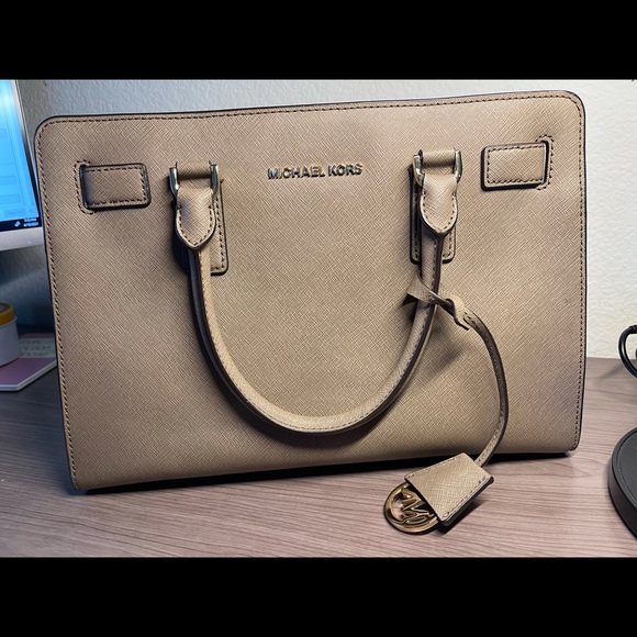 Beautiful Michael Kors Purse